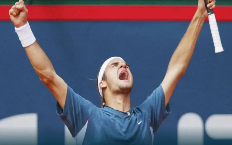 chan dung roger federer huyen thoai thanh lich cua lang quan vot the gioi