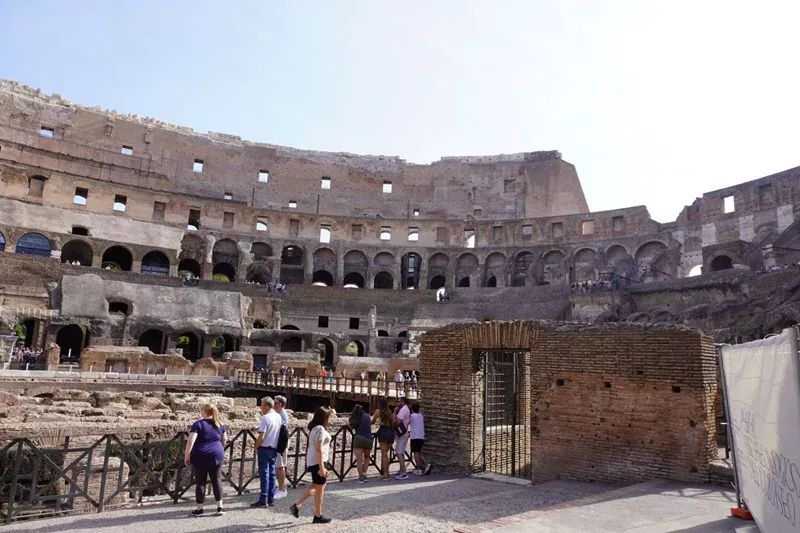 dau truong colosseum